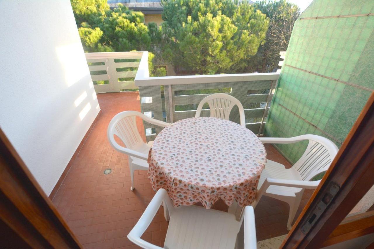 Lignano Nette Wohnung Naehe Am Meer Линьяно-Саббьядоро Экстерьер фото